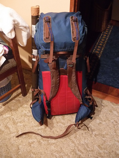 荷造りも万端、今回もよく働いてくれた旧いバックパック