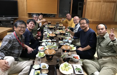 おかみさんが写真を撮してくれた