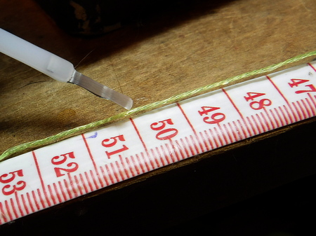最も太いセクションにはループが必要なので、 5cm ほど余裕を取る